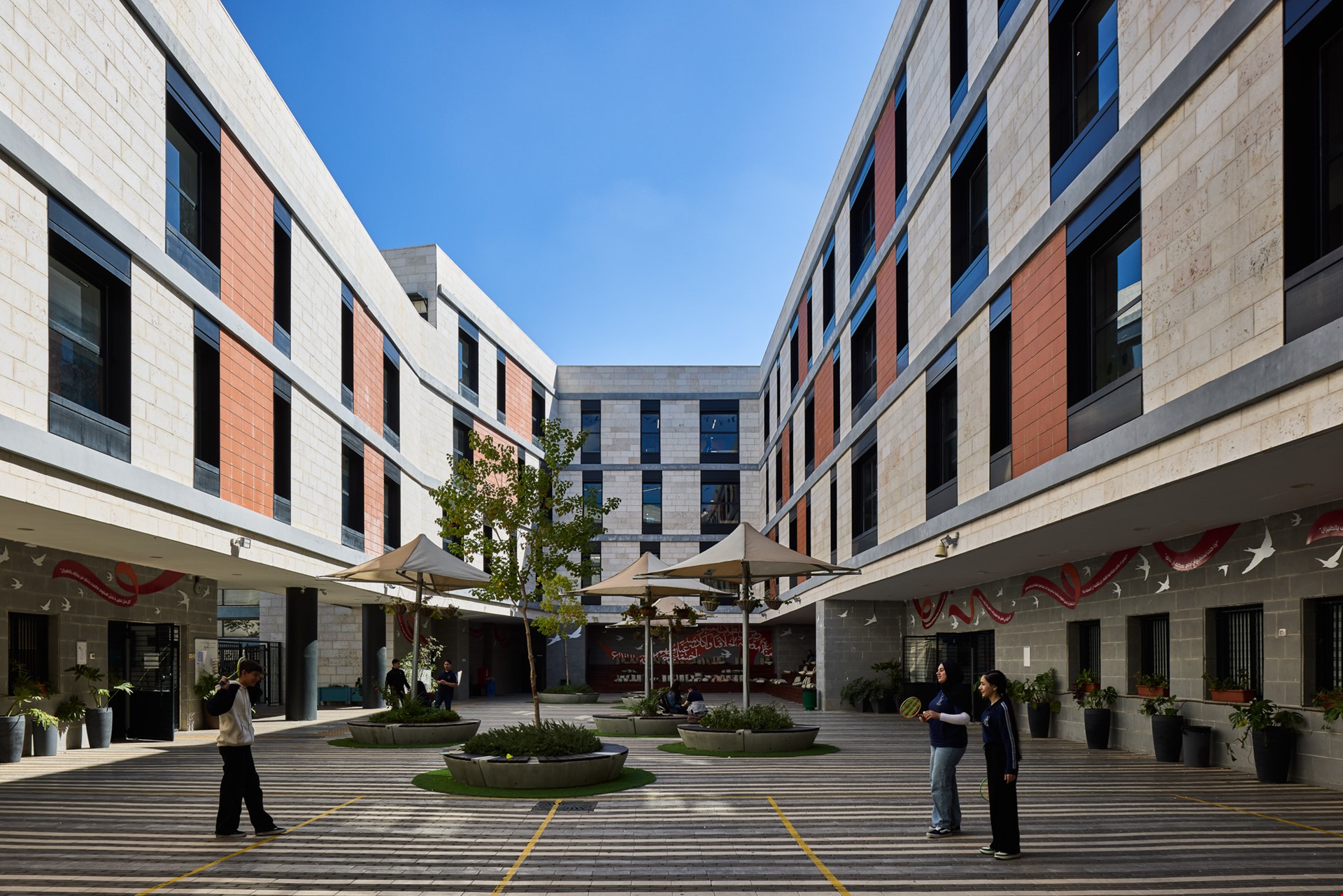 ביס למצטיינים בית חנינא