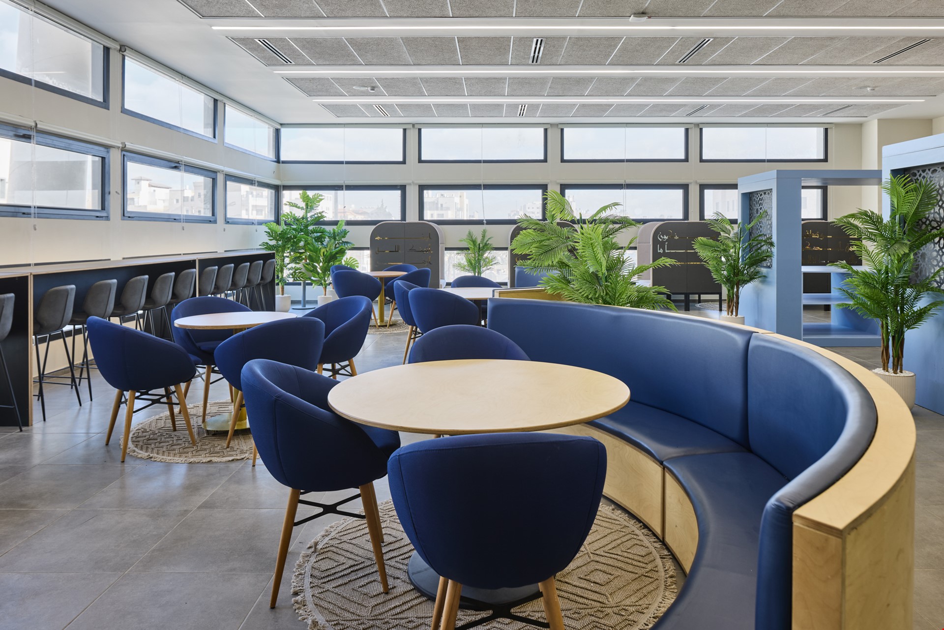 ביס למצטיינים בית חנינא