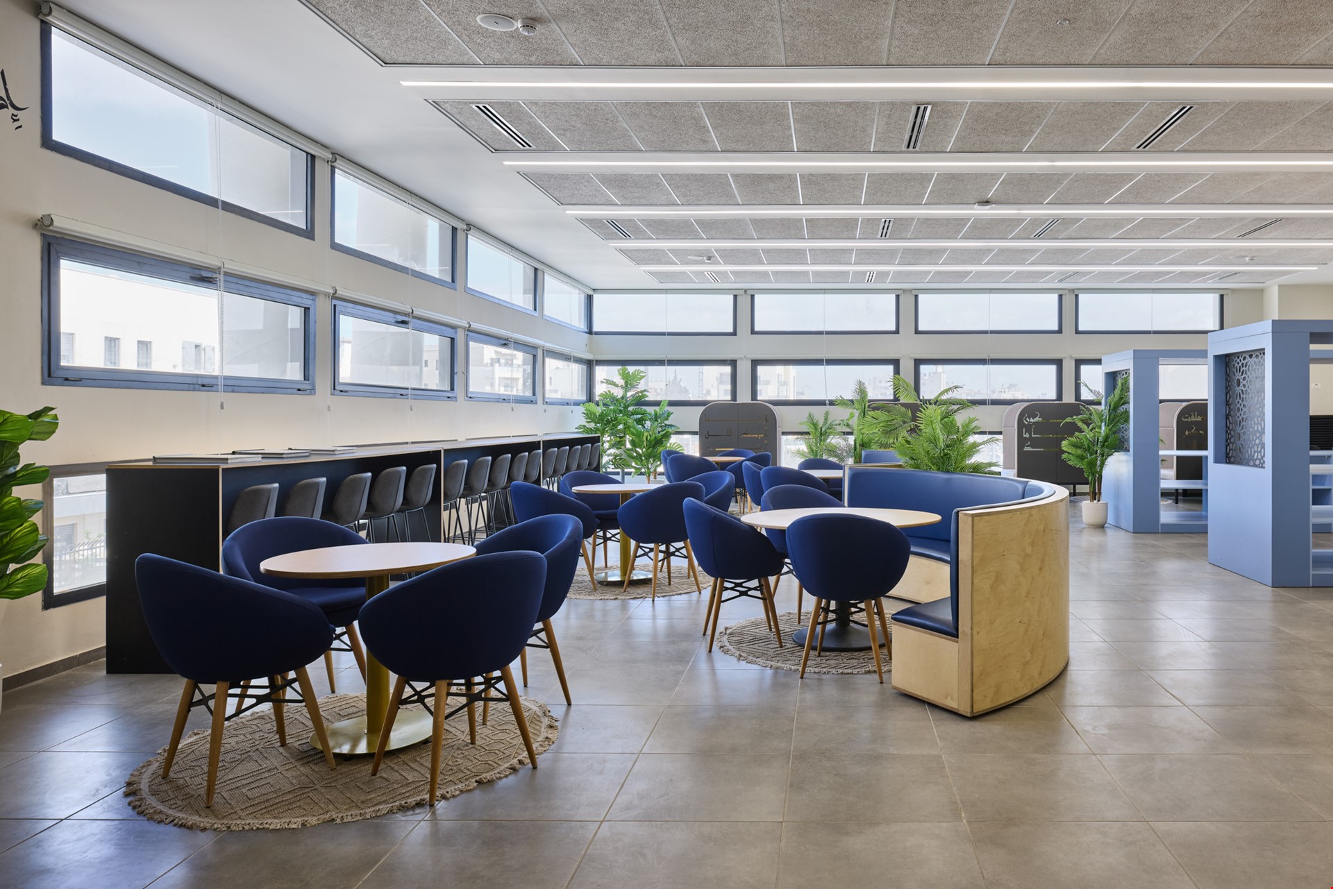 ביס למצטיינים בית חנינא